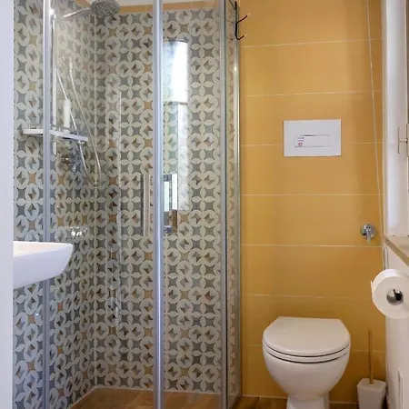 Konukevi Terrazza Nel Sole A 4*